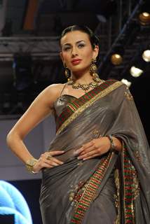 Model on the ramp at Golechas Jewller show at the India International Jewellery Week on Day 2