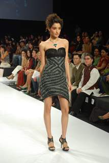 Model on the ramp at Rorily Paul show at the India International Jewellery Week on Day 3