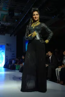 Model on the ramp at CVM Exports show at the India International Jewellery Week on Day 3