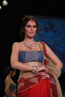 Model on the ramp at Sawansukha Jewellers show at the India International Jewellery Week on Day 4