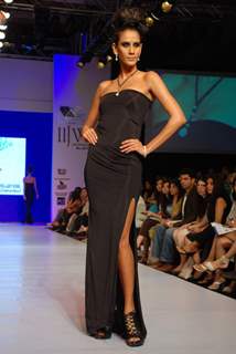 Model on the ramp at Laksh Pahuja show at the India International Jewellery Week on Day 4