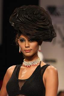 Models on the ramp at Surana show at the India International Jewellery Week on Day 4