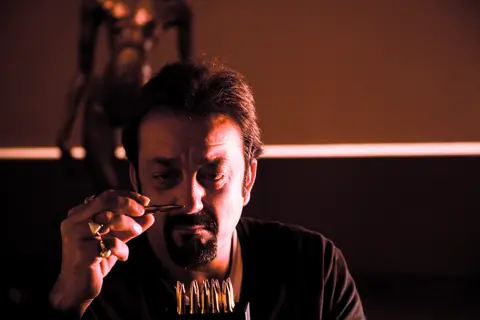 Sanjay Dutt constantly seeing bullet