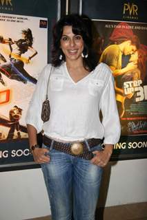 Pooja Bedi at Step up 3D premiere at PVR Juhu