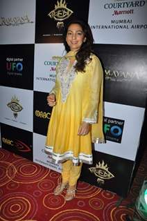 Juhi Chawla at Ketan Mehta's Ramayana press meet at Courtyard Marriott