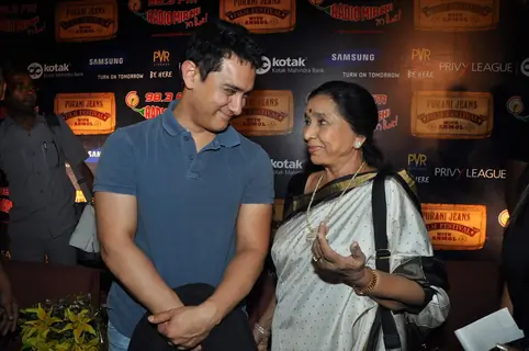 Teesri Manzil screening with Aamir and Asha Bhosle at PVR