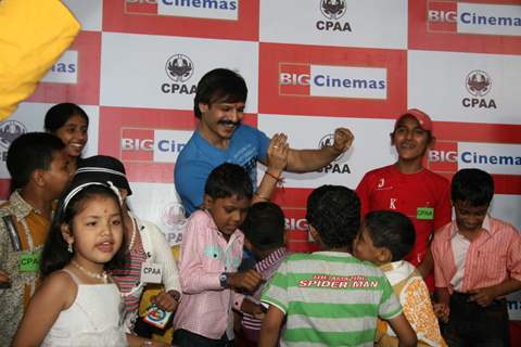 Vivek celebrates birthday with CPAA kids at Wadala