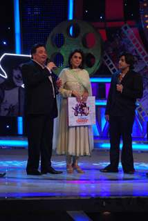 Rishi and Neetu on the sets of Star Plus Chotte Ustad at Mehboob