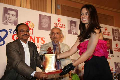 Kangana Ranaut at Giants International Award at Trident