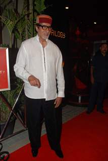 Amitabh Bachchan at Shabana Azmi birthday bash at Juhu