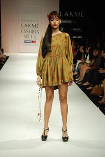 A model on the ramp for Debarun's design at the Lakme Fashion Week