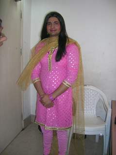 Karan Mehra as girl