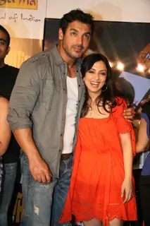 John Abraham at Jootha Hi Sahi music launch at Oberoi Mall