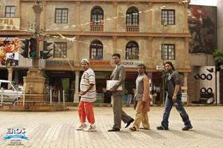 A still image of Arshad,Rajpal,Irfan and Suresh