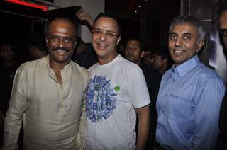 Rajinikanth and Vidhu Vinod Chopra at Robot premiere at PVR