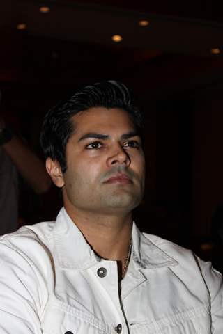 Ganesh Venkatraman at the launch of the film 'Kuch Log' based on 26/11 attacks