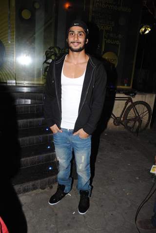 Prateik Babbar watch 'Allah Ke Banday'