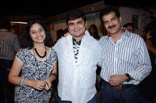 Deven Bhojwani, Jamnadas Majethia and Kishori Godbole at the launch of Mrs.Tendulkar