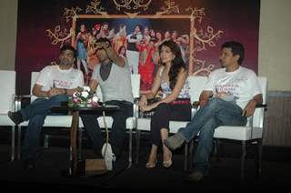 Akshay & Anushka promote Patiala House at Nyootv event at Novotel. .