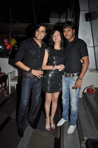 Jay Soni and Manish Paul with Parul Chaudhry birthday bash