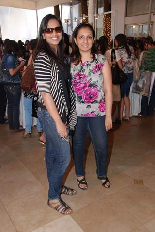 Mansi Verma at Araish Exhibition, Blue Sea in Mumbai