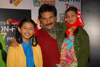 Pavan Malhotra with Richa and Shruti at Press Conference of Zee Tv new show 'Chhoti Si Zindagi'