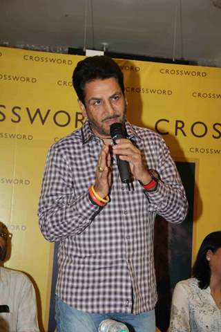 Gurdas Maan at Divya Dutta mom Nalini's book 'Katra Katra Zindgi' launch at crossword