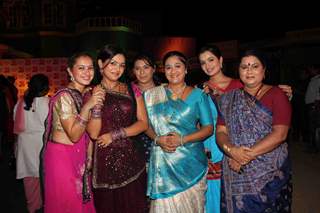 Stars of Sab Tv Papad Pol celebrates World Family Day