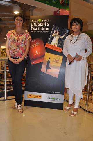 Shelly Khera of Slim Sutra with Yana Gupta launches 3 exclusive DVDs namely Siddha Yoga, Candle Meditation and Yoga for Slimming at Planet M