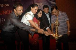 Neha Dhupia, Jagjit Singh and Poonam Pandey at the music lauch of film Gandhi To Hitler at The Club