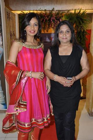 Achla Sachdev with Nisha sagar at her latest collection launch at Juhu, Mumbai