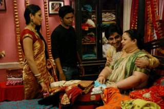 Still scene from Tere Liya