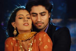 Harshad Chopra & Additi Gupta as Prem & Heer