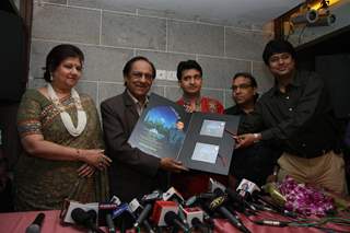 Pakistani Ghazal Singer Ustaad Ghulam Ali Khan launches the album 'MAULA KA DARBAR' at Hotel Golden Chariot in Andheri, Mumbai