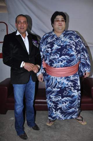 Sanjay Dutt with Yamamotoya Ry&#363;ta on the sets of Bigg Boss Season 5