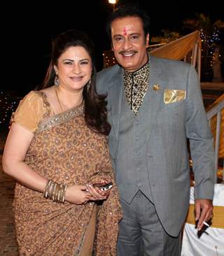 Deepak Parashar & Kunickaa grace Deepshikha Nagpal and Kaishav Arora wedding reception in Mumbai