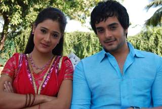 Angad and Sara as Alekh and Sadhna from bidaai