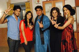 Rajan Shahi’s  on the set get together for Jamuna Paar