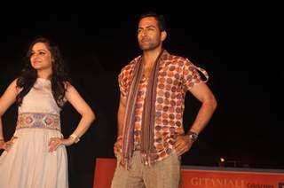 Sudhanshu Pandey and Muskaan Mehani at GR8! Fashion Walk for the Cause Beti by Television Sitarre