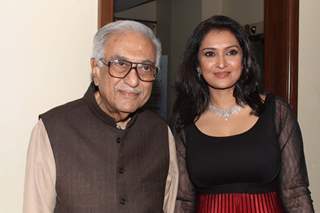 Lalitya Munshaw and Ameen Sayani at Pehli Nazar Music Album Launch