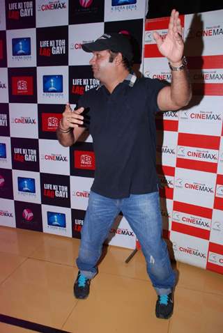 Suresh Menon at 'Life Ki Toh Lag Gayi' premiere