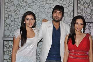 Sayantani Nandi, Maanas Srivastava and Mansi Dovhal at Film Rakhtbeej music launch