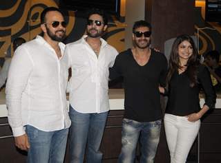 Rohit Shetty, Abhishek Bachchan, Ajay Devgan and Prachi Desai of Bol Bachchan selling ticket at Fame