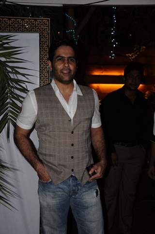 Aman Verma at 200 episodes completion of show Afsar Bitiya