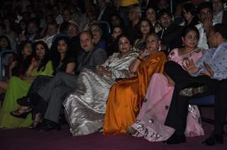 Sridevi, Anupam & Kirron Kher, Jaya Bachchan, Tina at Opening ceremony of 14th Mumbai Film Festival
