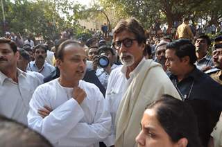 Anil Ambani, Amitabh Bachchan at funeral of Shiv Sena Supreme Balasaheb Thackeray at Shivaji Park in Mumbai.
