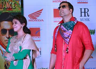 Akshay Kumar and Asin at a promotional event of  their  film ''Khiladi 786''