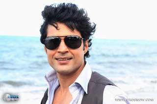 A still of Rajeev Khandelwal from the movie Table No. 21