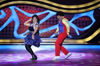 Bhabho aka Neelu with Arvind during their performance on Nach Baliye 5