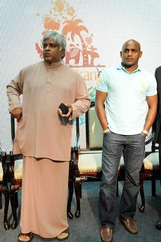 Sri Lankan Former Cricketers Sanath Jayasuriya and Arjuna Ranathunga at the GET  SRI LANKAN ED  at Garuda Mall , in Bangalore on Friday  22nd of February 2013   photo by IANS.